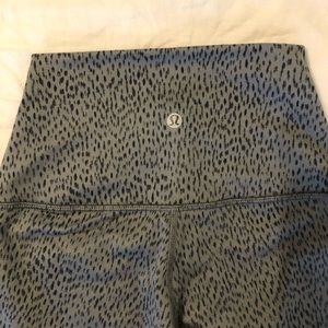 Lululemon high rise full length leggings 2